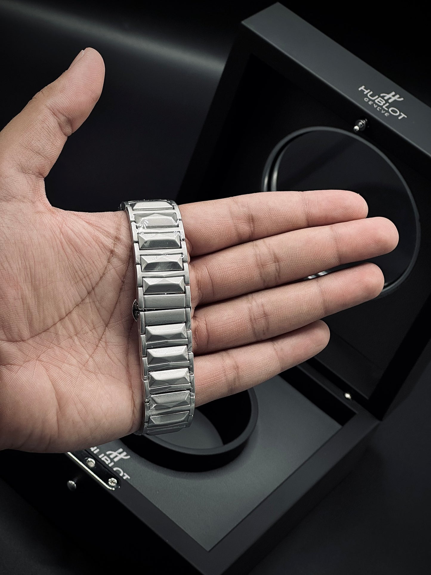 Hublot Cut Rotating Back (Swiss like)