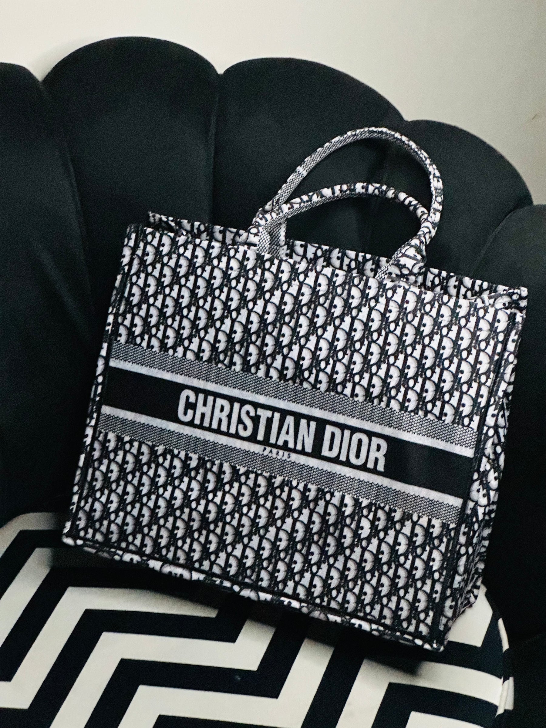 Christian Dior totebag with free Christian Dior slippers