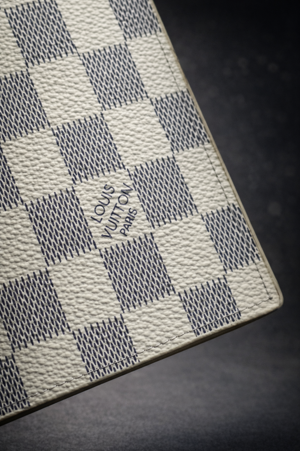 Louis Vuitton Long Wallet (leather)